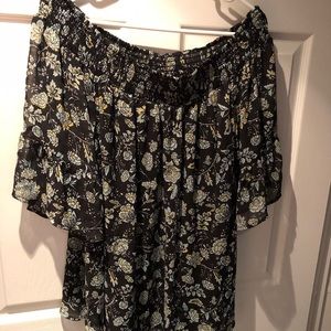 2X Torrid floral off the shoulder top
